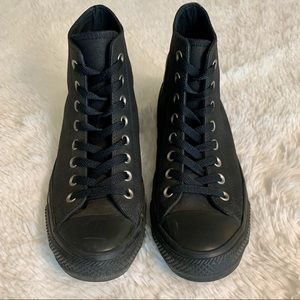 High Top Chuck Taylor All Star Converse